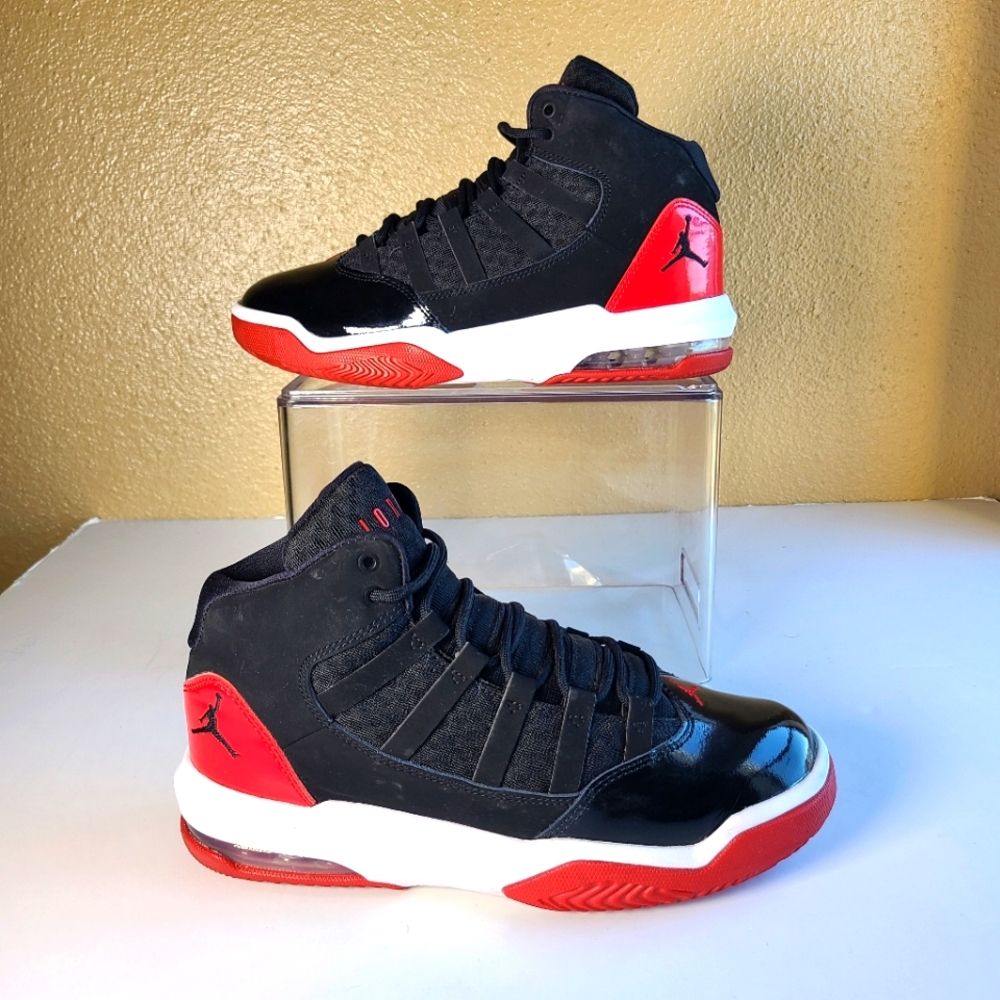 Nike Air Jordan Max Aura Kids YOUTH Size 6Y